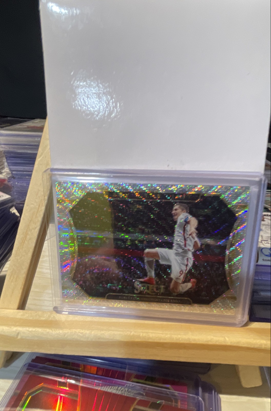 2016-17 Panini Select - Sky's the Limit Robert Lewandowski #SL-RL