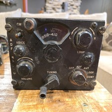 Vintage Airplane Gauge Control Direction Finder C-1513/A MIL-C-8425 Aviation Vintage Airplane Gauge Control Direction Finder C-1513/A MIL-C-8425 Aviation