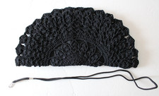 Nice VTG 1940s black crocheted shell-shape evening bag clutch, zip closure