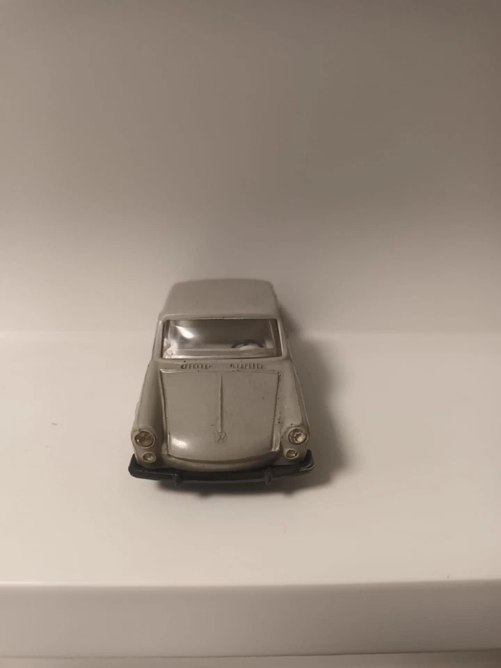 Volkswagen 1500 VW Politoys No Mebetoys Mercury Burago Polistil Hot Wheels  - Immagine 2 di 4