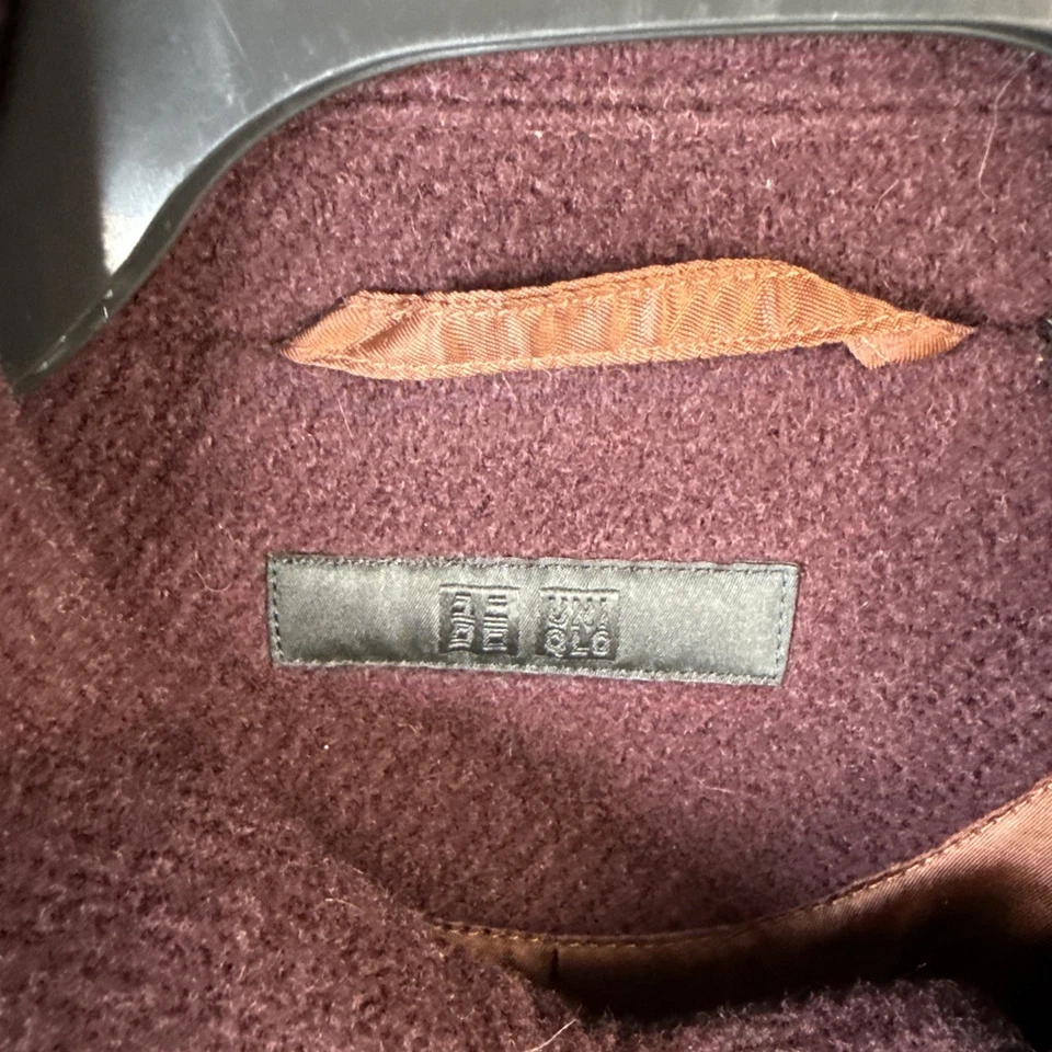 Uniqlo Wool Blend Pea / Duffle Coat Men’s Small Burgundy Toggle Buttons Preppy - Image 2 of 4