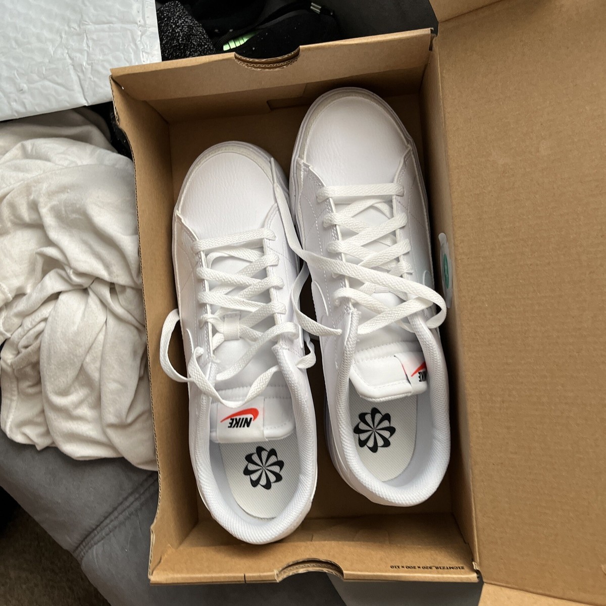Size 10 - Nike Court Legacy Canvas White - CW6539-100 | eBay
