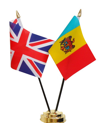 United Kingdom & Moldova Double Friendship Table Flag Set