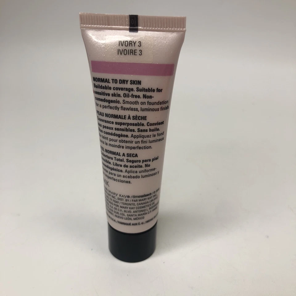 Mary Kay Timewise Matte Wear Liquid Foundation Ivory 3 Normal to Dry Skin - Image 2 of 4