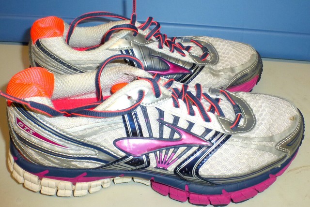 women's brooks adrenaline gts 14 sale