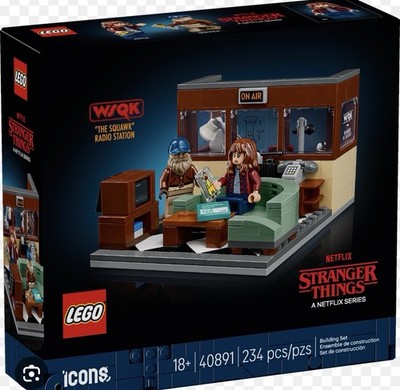 LEGO WSQK Radio Station Icons Stranger Things 40891 234 Pieces Complete Set