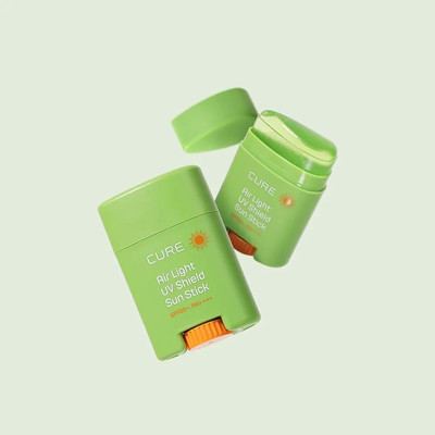 KIM JEONG MOON ALOE CURE AIR LIGHT UV SHIELD SUN STICK 20 g , 2ea