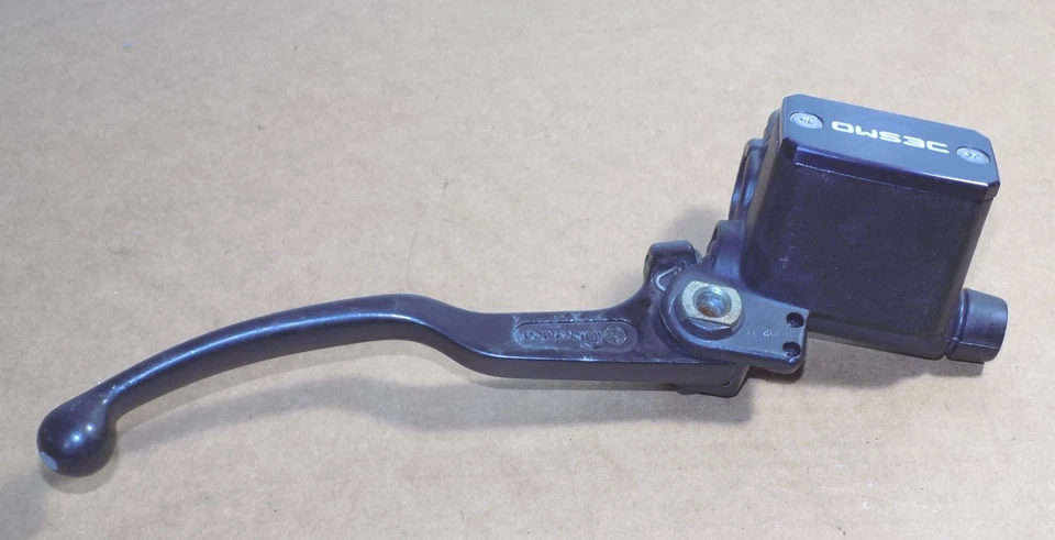 Palanca de bomba de cilindro maestro de freno delantero Brembo Ducati ST2 Monster 750 695 620 S2R Foto 2 de 4