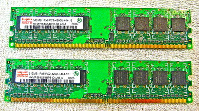 Lot of 2 Hynix 512MB 1Rx8 PC2-4200U-444-12 HYMP564U64BP8-C4 AB-A 0626 Ships Free