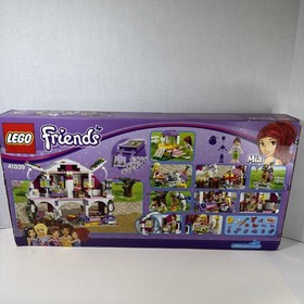 LEGO Friends Sunshine Ranch #41039 Mia and Liza RETIRED!! NEW IN SEALED BOX