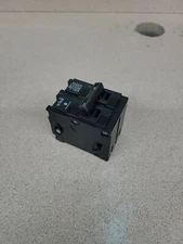  Siemens QP Q220 2 Pole 20 Amp 240V Plug In Circuit Breaker 