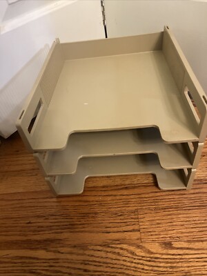 Three Vintage 1978 ELDON OFFICE PRODUCTS Stackable File Trays Tan, MCM