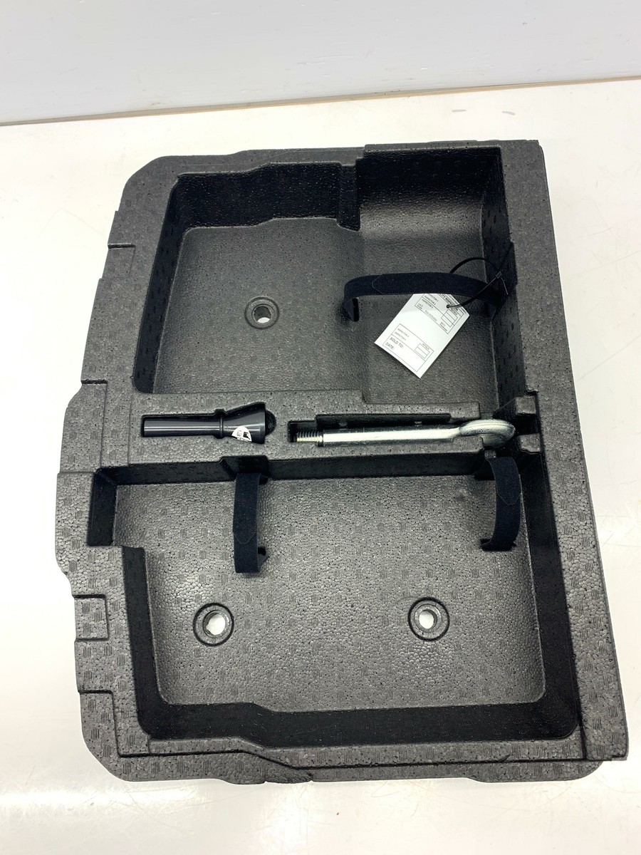 2020-2021 CADILLAC CT4-V TRUNK TOOL KIT FOAM TRAY W/ TOW HOOK