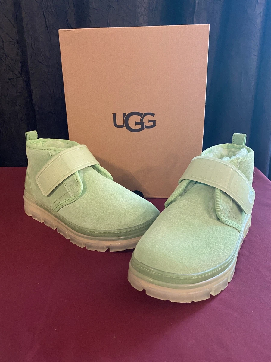 Ugg neumel 2024 classic boots