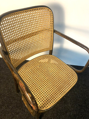 1 /3  Vintage Armlehnenstuhl Thonet Stil Wiener Geflecht Bugholz Prager Stuhl