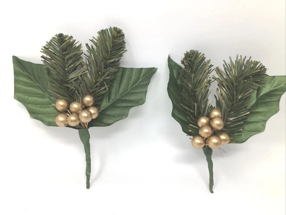 Set Of 5 Wedding Boutonnieres Holly Leaves Gold Berries Greenery Christmas  - Image 2 of 4