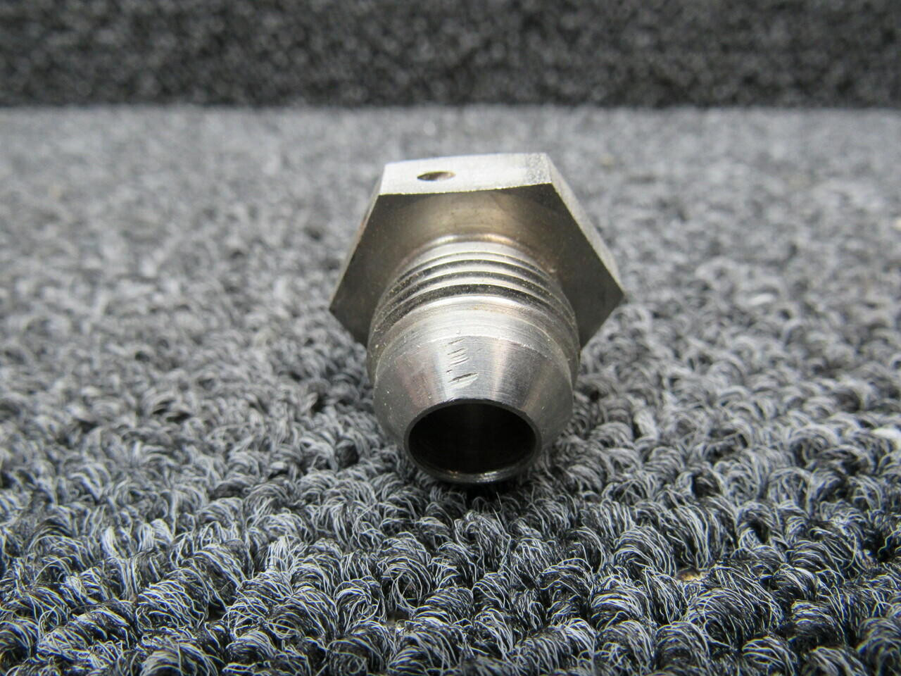 393929 Pratt and Whitney Adapter Straight Tube to Boss (NOS) (SA)