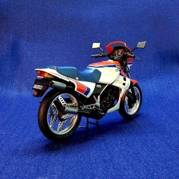 Kit raro Tamiya 1/12 Model Kit Honda MVX 250F dal Giappone 2722 - Immagine 4 di 4