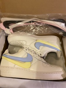 NIKE AIR FORCE 1 07 QS \