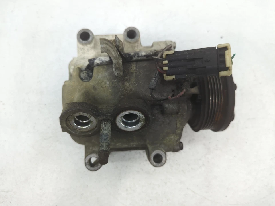 2002-2007 Chevrolet Trailblazer Air Conditioning A/c Ac Compressor Oem LV64D - Image 2 of 4