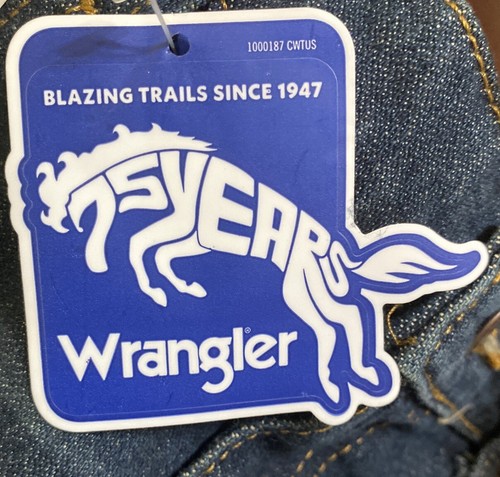 Wrangler Boys Size 10 Husky Regular Straight Fit Flex Medium Wash Blue Jeans NEW - Picture 6 of 8