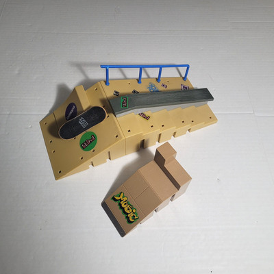 Tech Deck Skateboard Ramps Disorder Board