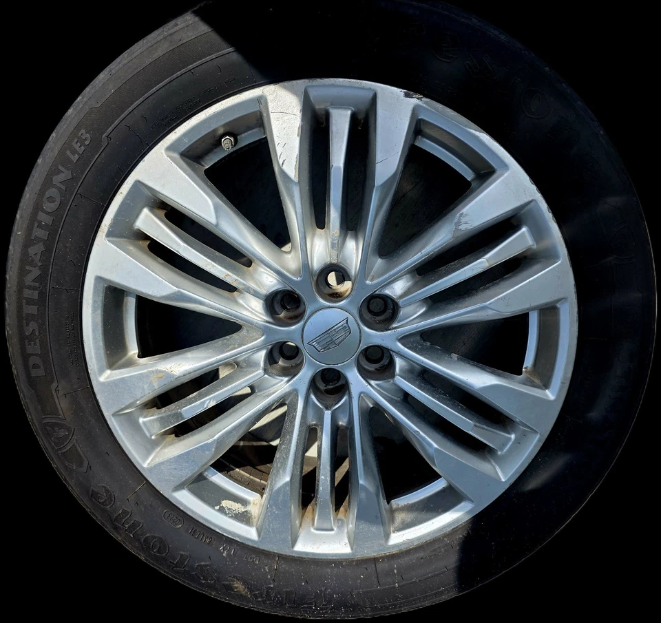 CADILLAC XT5 2017-2020 OEM Factory Wheel 20" Rim 4801 4802 Light Hyper Silver - Image 4 of 4