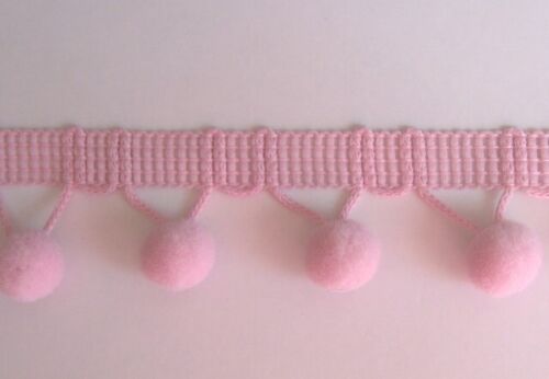 CRAFT-SEWING-TRIM 1.5mtrs x 13mm Diameter Pink Pom Pom Braid - Picture 1 of 1