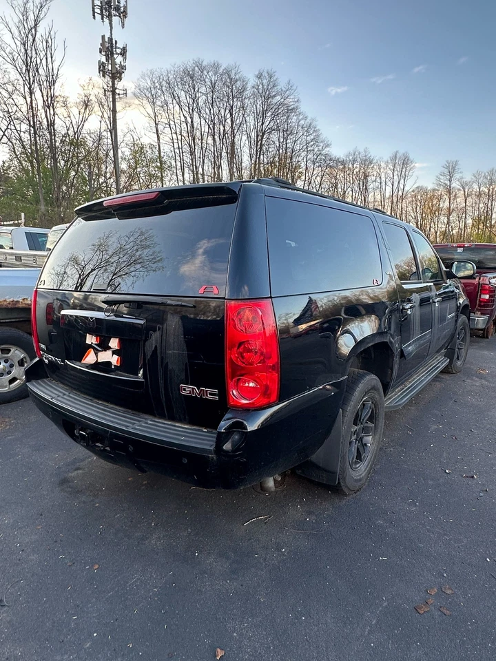 Conjunto de faros derechos usados se adapta a: GMC Yukon XL 1500 2009 grado derecho A Foto 3 de 4