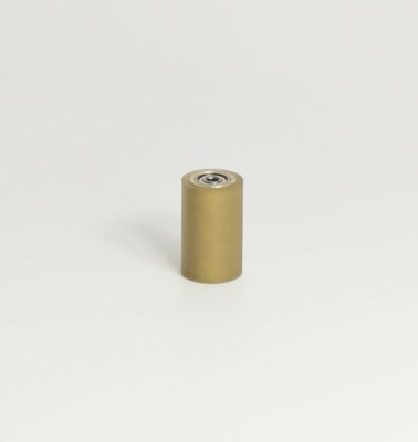 NEW PINCH ROLLER FOR SONY 3/4'' VO-9600 MACHINE WITH NEW BEARING (ATHAN)