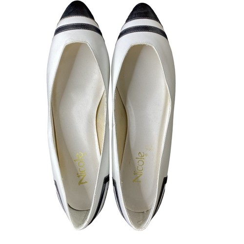 Vintage 80s White & Black Leather Cutie Cap Toe Wedge Heels, Size 8.5 - Picture 6 of 9