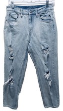 wild fable high rise mom jeans distressed size 2 w28  Inseam 25  