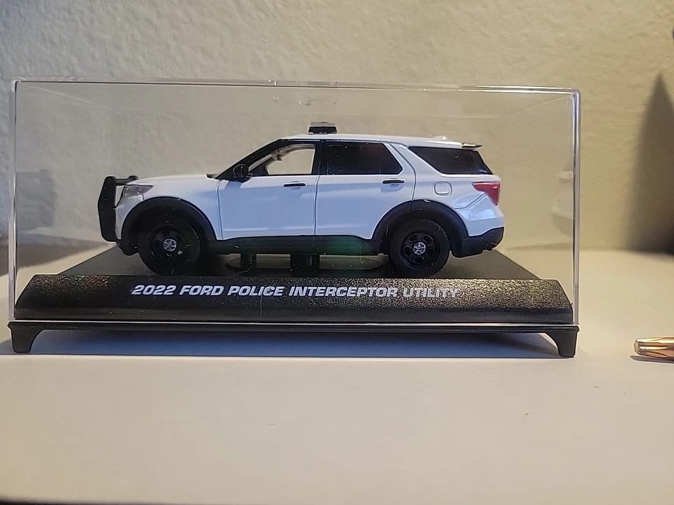 1/43 Scale MOTORMAX 2022 Ford Police Interceptor Utility - Image 2 of 4