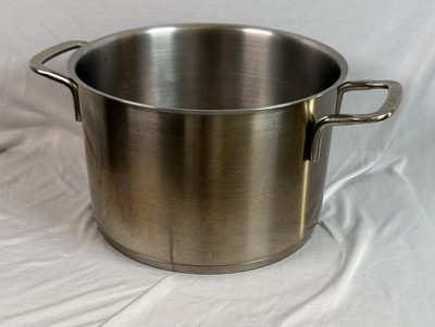 Fissler Saucepan 18/10 Stainless Steel  8.5 Germany 0494 Silver Dual Handles