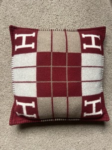 Hermès Plaid Avalon Écru/Potiron de la collection in Merinos Hermès Plaid Avalon Écru/Potiron de la collection in Merinos