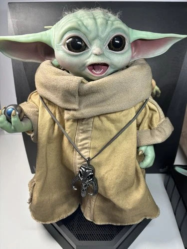 Hot Toys the Child Mandalorian Star Wars 1/1 Life-Size Grogu Figure LMS013