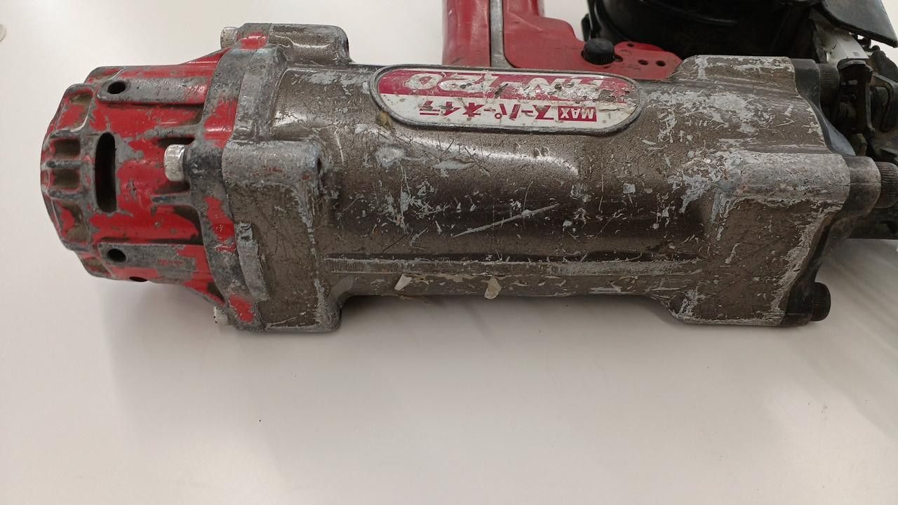 Max HN-120 High Pressure Concrete Pin Nailer SuperNailer Used w/ Box Tested