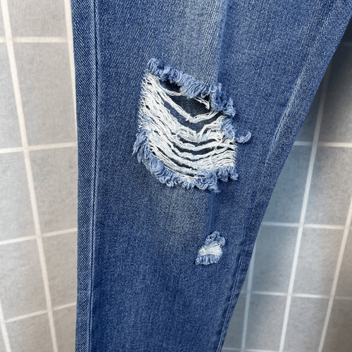 PacSun Mom Jeans Red Rose Embroidery High Rise Distressed Denim Size 28 NWT Boho - Picture 2 of 14
