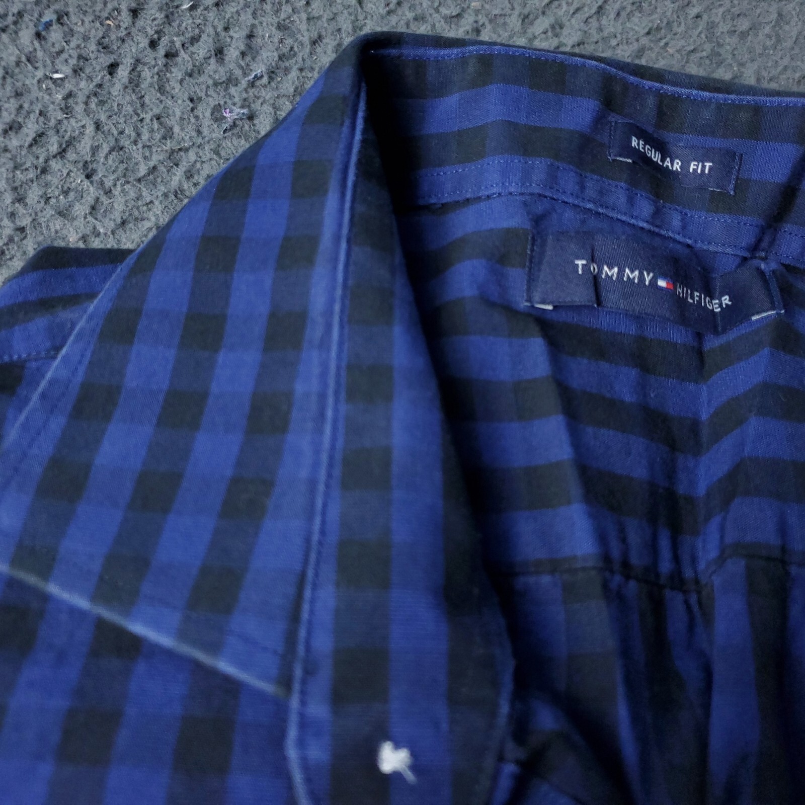 Tommy Hilfiger Button Shirt Mens L Large Regular Fit Blue Long Sleeve Dress thumbnail 3