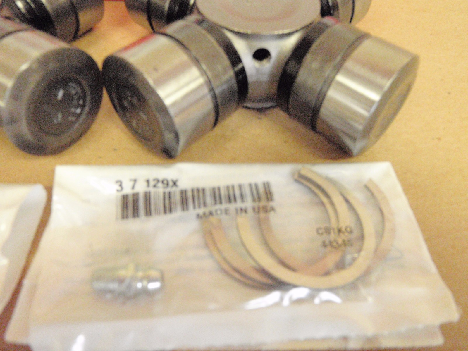 Greasable U Joint Kit Ford Super Duty Excursion Axle Stub Yoke Shaft ...
