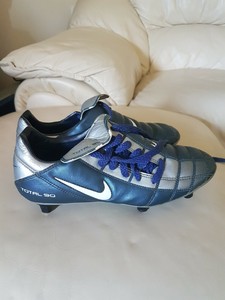 nike total 90 blue and silver