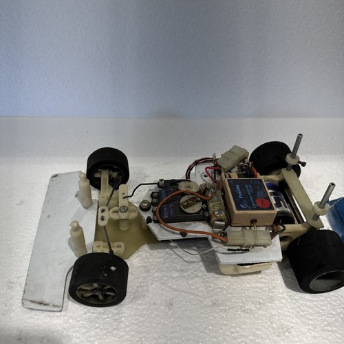 ORIGINAL VINTAGE ASSOCIATED RC12E ONROAD PAN CAR 1/12 SCALE - Picture 6 of 24