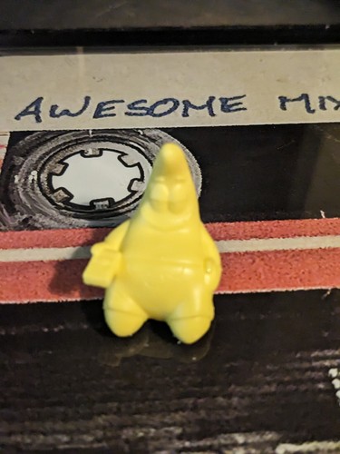 *Yellow* Spongebob Squarepants Tiny Mights Culturefly- Mix & Match 1 of 11 color - Picture 13 of 25