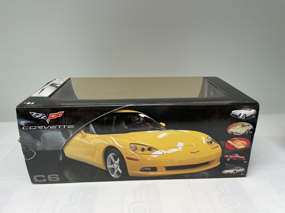 Hot Wheels 1/18 scale Chevy Corvette C6 #1692 of 5000 from 2004