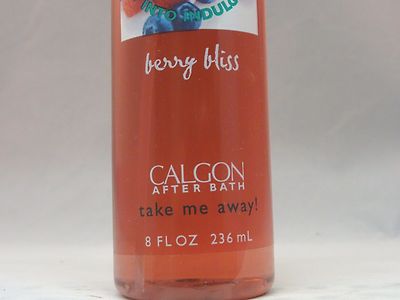 CALGON A DIP INTO INDULGENCE BERRY BLISS BODY MIST OZ