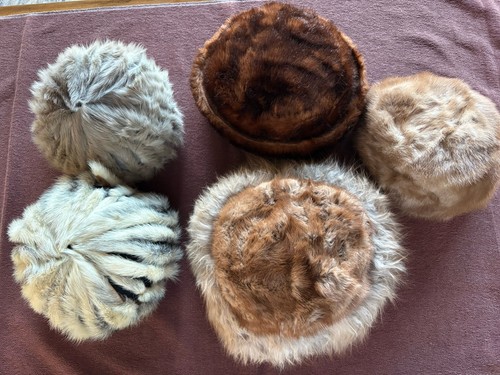 Vtg Lot of 5 Ladies Fur Hats (Mostly Mink)