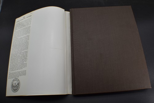 The Upper Mohawk Country: An illustrated history of Greater Utica HCDJ - Foto 2 di 20