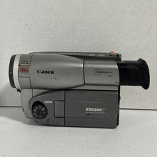 Canon ES 8200V Camcorder UNTESTED