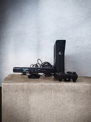 Microsoft Xbox 360 250 GB Gloss Schwarz PAL Spielekonsole
