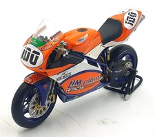 Minichamps 1/12 Scale Motorcycle 122 021200 - Ducati 998 F01 WSB 2002